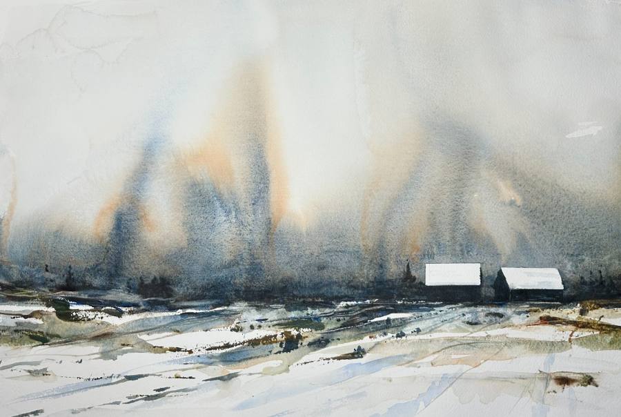 Hus i vårvinterljus med snö och kala träd.